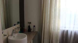 Гостиница ВИП Хостел Марфино Одинцово Кровать в восьмиместном общем номере с гидромассажной ванной-9